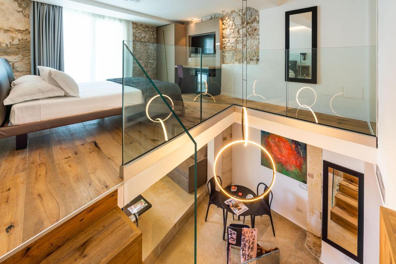 Re Dionisio Luxury Suites Szirakúza Kültér fotó