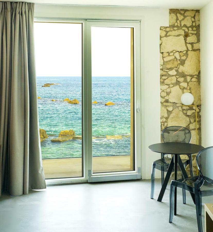 Re Dionisio Luxury Suites Szirakúza Kültér fotó
